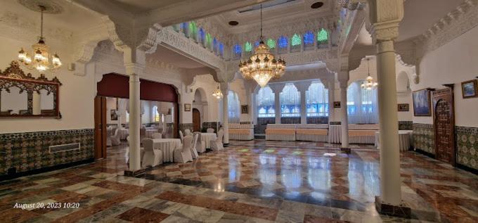 Hotel El Djazair El Mouradia Exterior photo